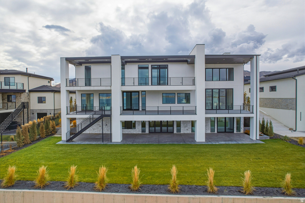 1582 S WILTSHIRE LN Saratoga Springs, UT 84045