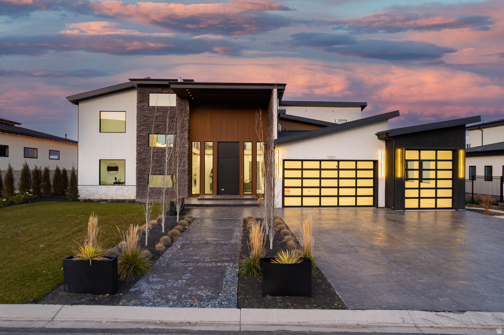 1582 S WILTSHIRE LN Saratoga Springs, UT 84045