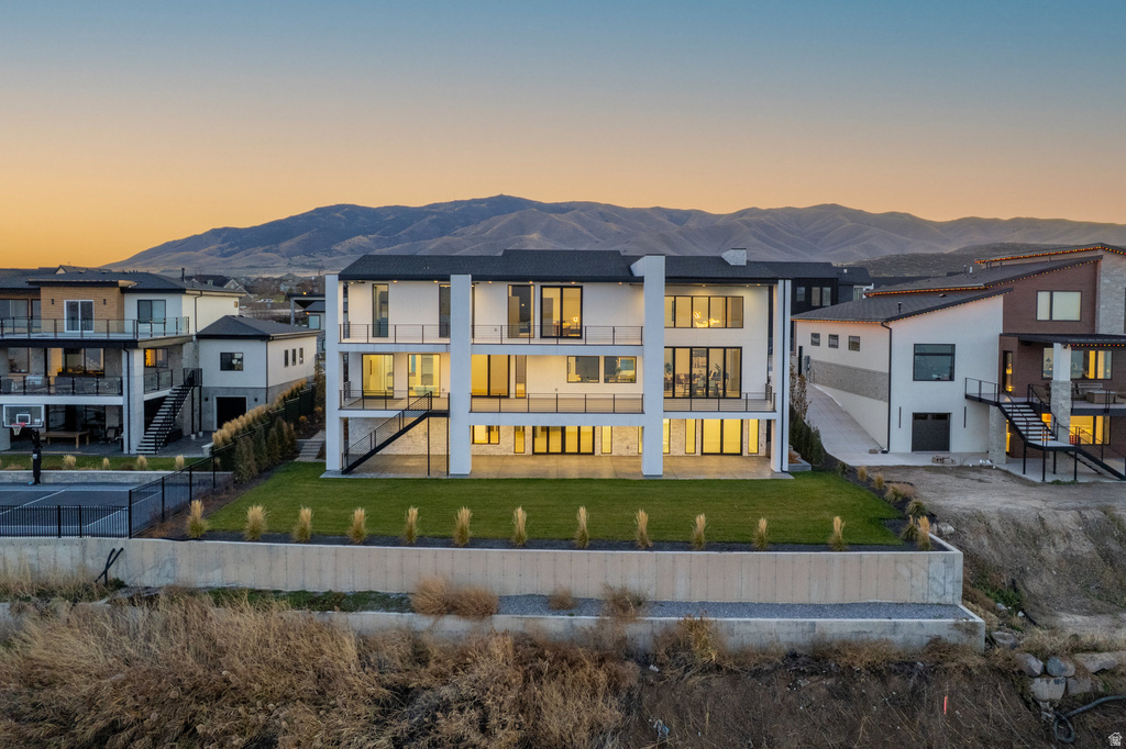 1582 S WILTSHIRE LN Saratoga Springs, UT 84045