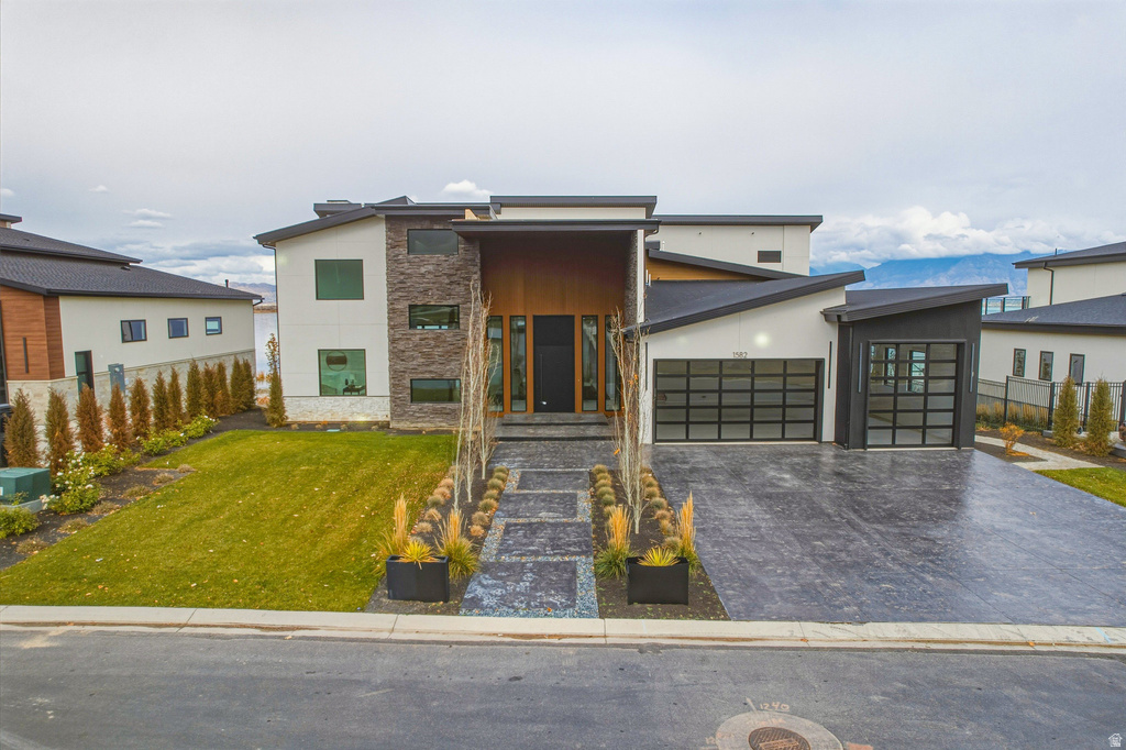 1582 S WILTSHIRE LN Saratoga Springs, UT 84045