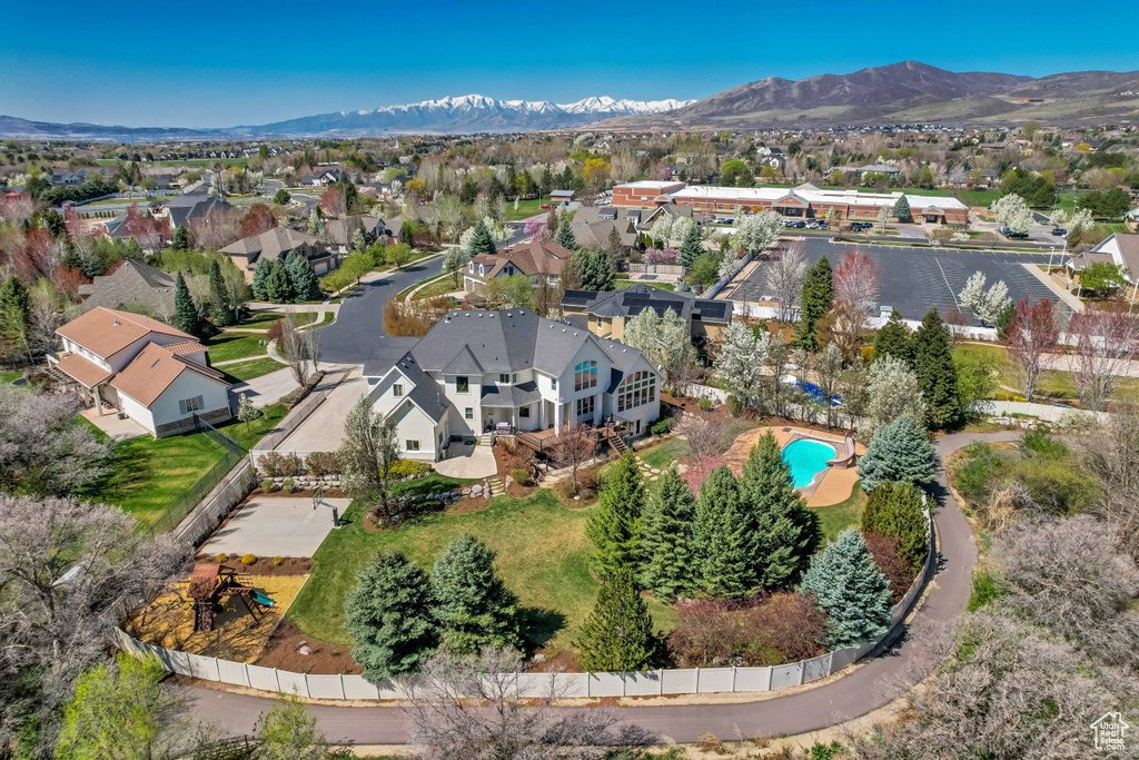 Aerial view featuring a residential view and a mountain view