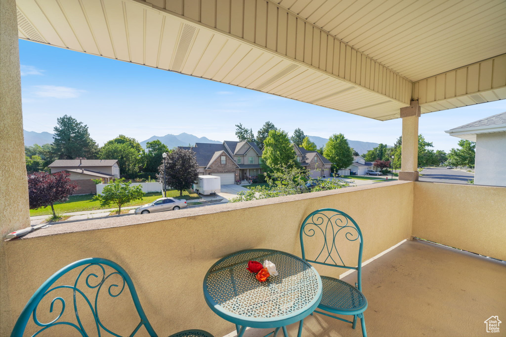 7818 S PONDEROSA WAY Sandy, UT 84094