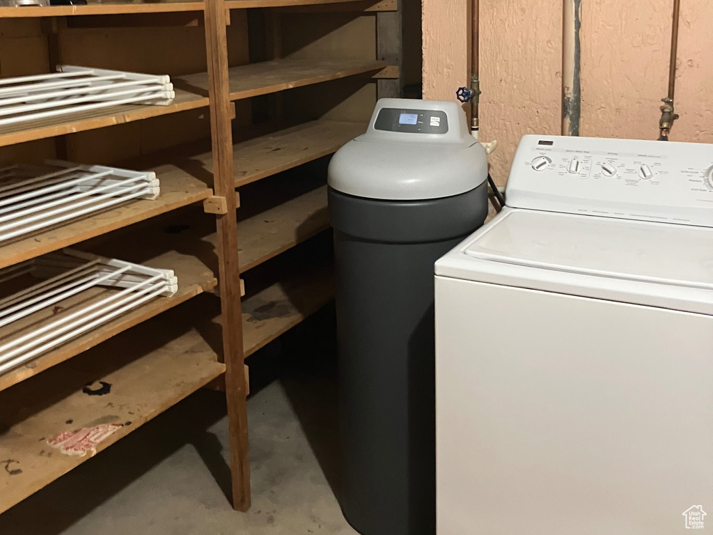 Interior space featuring washer / clothes dryer