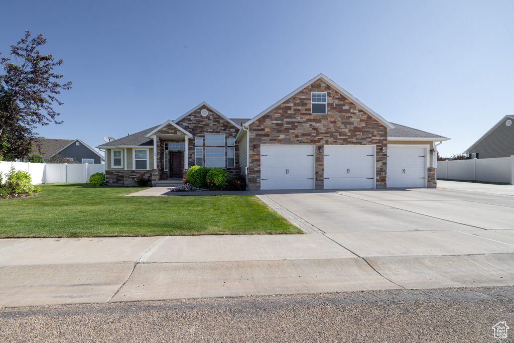 164 PARK RIDGE DR Roosevelt, UT 84066