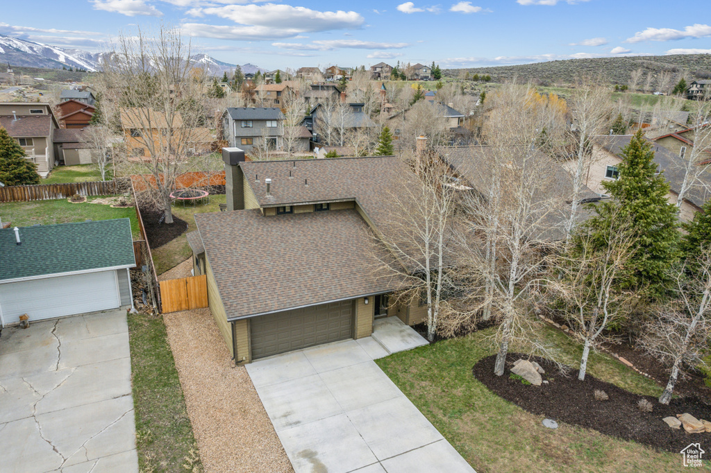 Bird\'s eye view featuring a mountain view and a residential view
