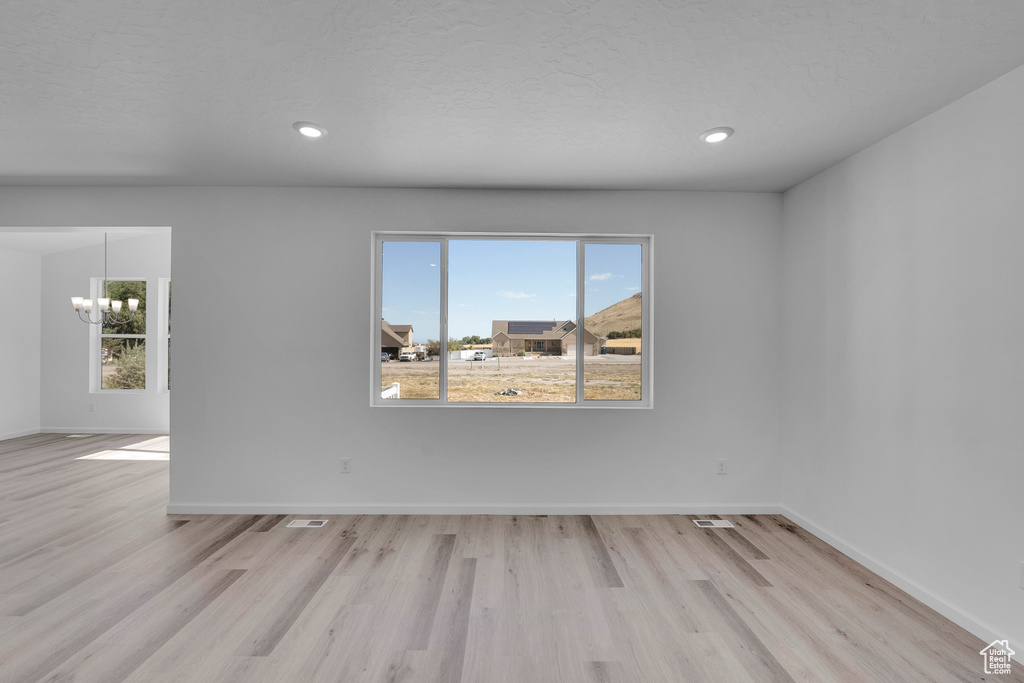 2041 E BURGER ST #1245 Lake Point, UT 84074