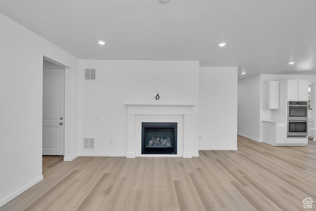 2041 E BURGER ST #1245 Lake Point, UT 84074