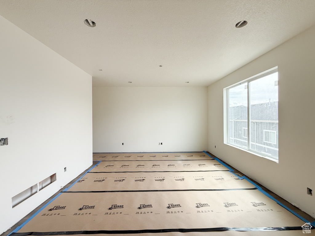 Photo 3 for MLS #2078536 at 999 W Mountain Hollow Way #314