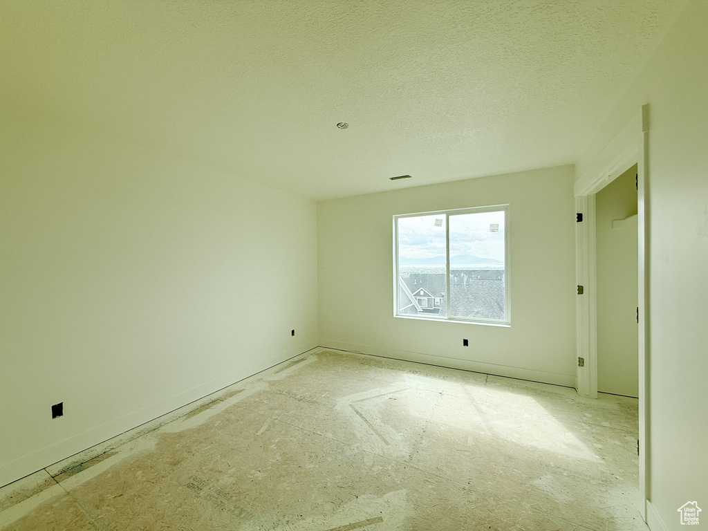 Photo 8 for MLS #2078536 at 999 W Mountain Hollow Way #314