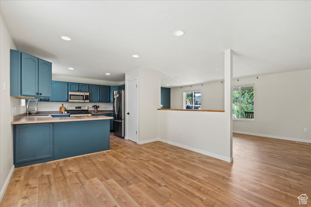 Photo 13 for MLS #2078547 at 1501 W Bluemont Dr