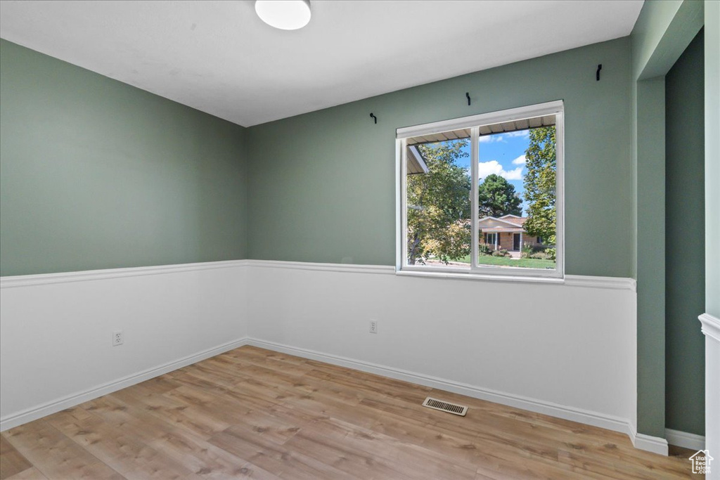 Photo 24 for MLS #2078547 at 1501 W Bluemont Dr