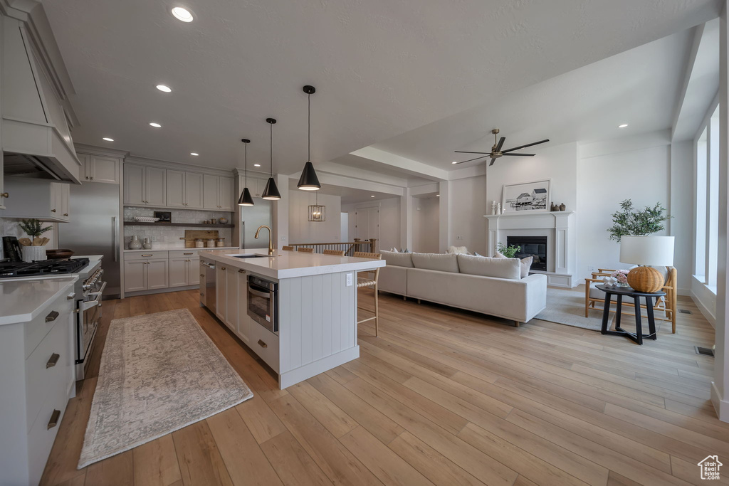 1910 W BONNEVILLE LN Kaysville, UT 84037