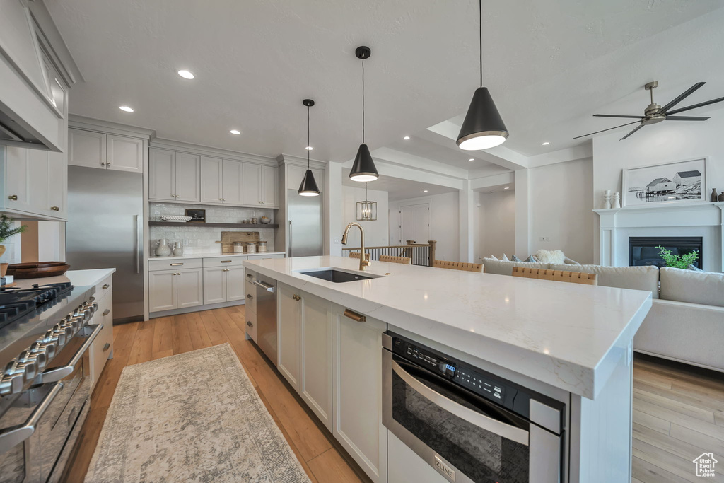 1910 W BONNEVILLE LN Kaysville, UT 84037