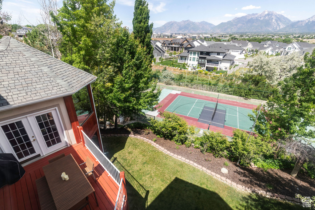 Aerial view of residential area with mountains