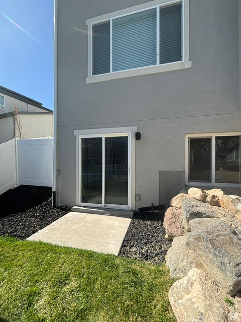 8318 N SUN CREST DR Eagle Mountain, UT 84005
