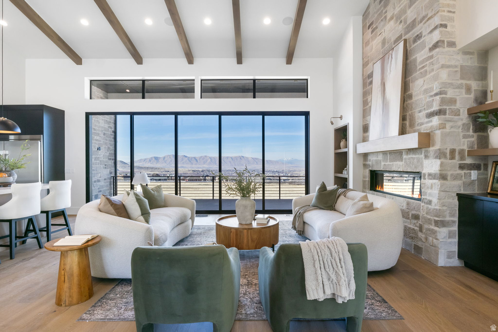 863 N EMERY LN Elk Ridge, UT 84651