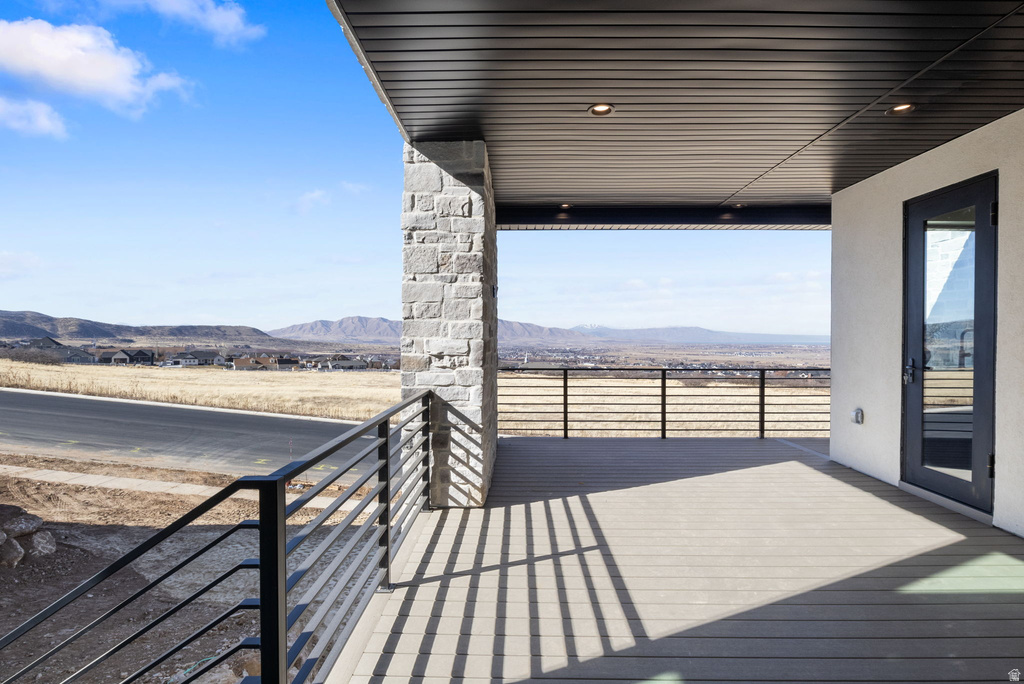 863 N EMERY LN Elk Ridge, UT 84651