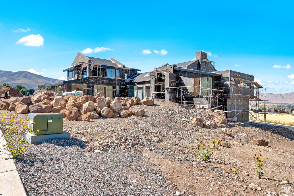 863 N EMERY LN Elk Ridge, UT 84651