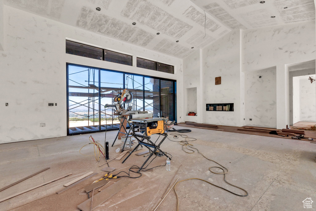 863 N EMERY LN Elk Ridge, UT 84651