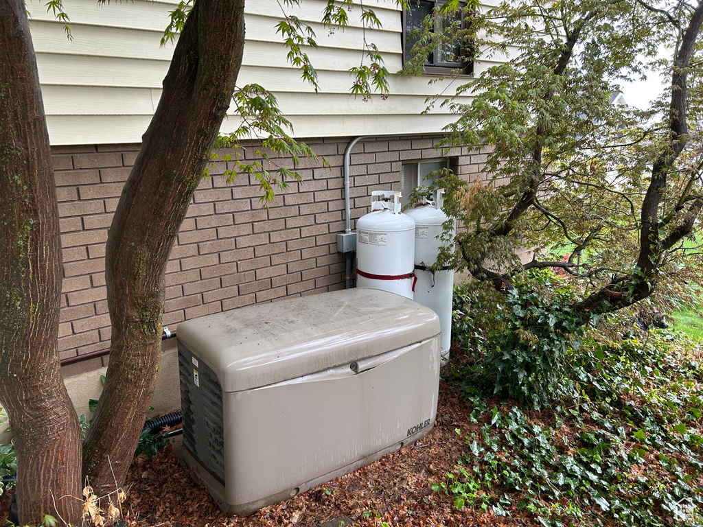 Exterior details with a power unit and heating fuel