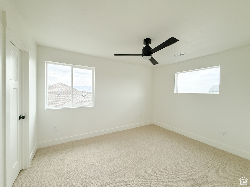 569 W 2030 N Tooele, UT 84074