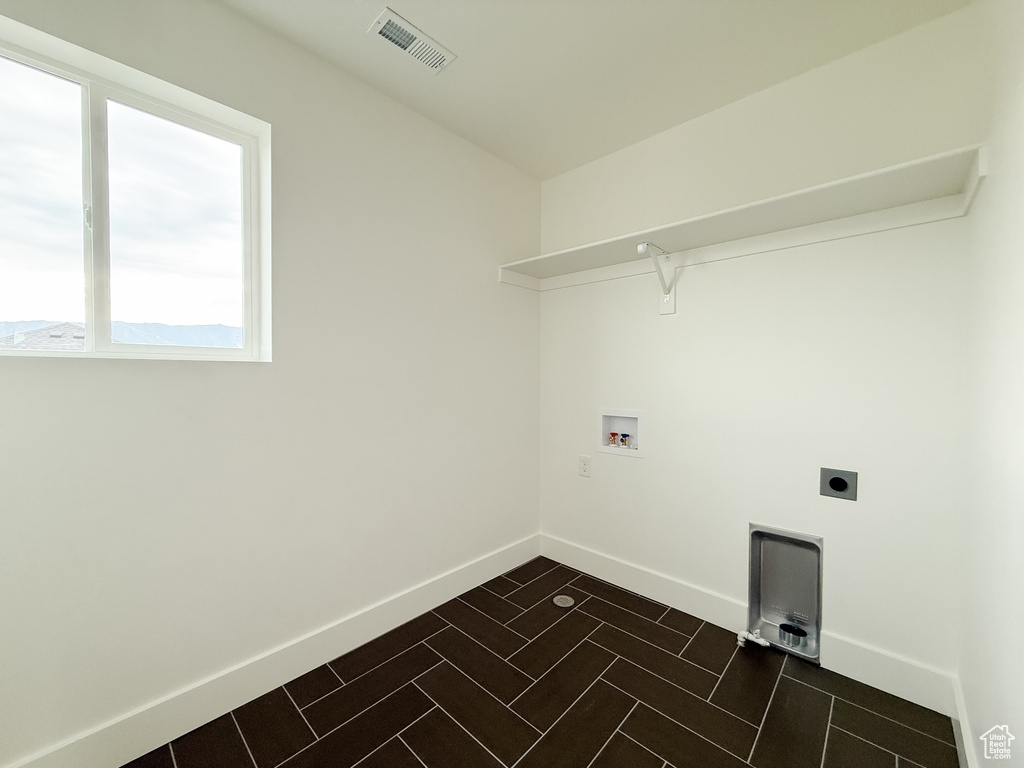 569 W 2030 N Tooele, UT 84074