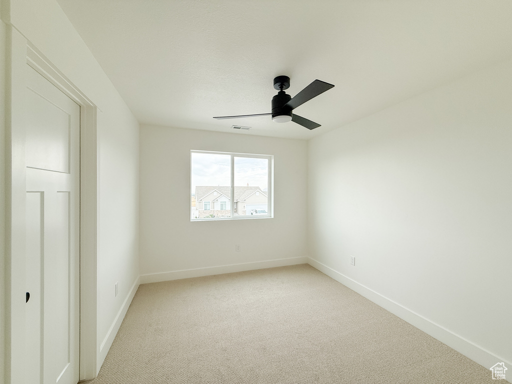 569 W 2030 N Tooele, UT 84074
