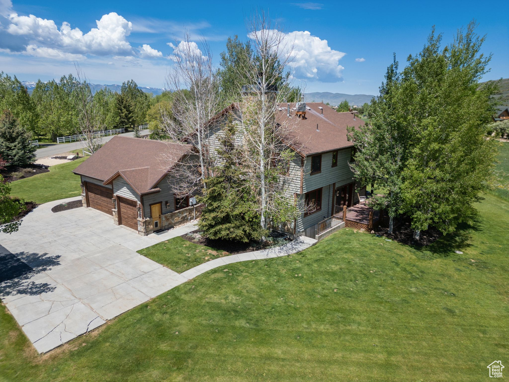 Aerial view of property and surrounding area