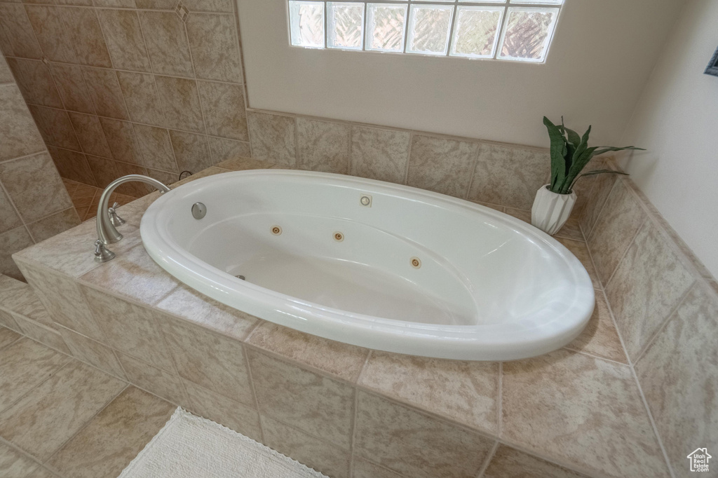 Bathroom featuring a jetted tub