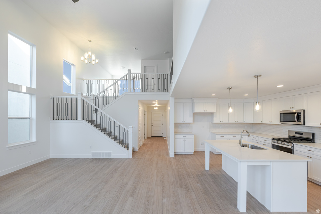 6492 W ROARING RIVER LN #205 Herriman, UT 84096