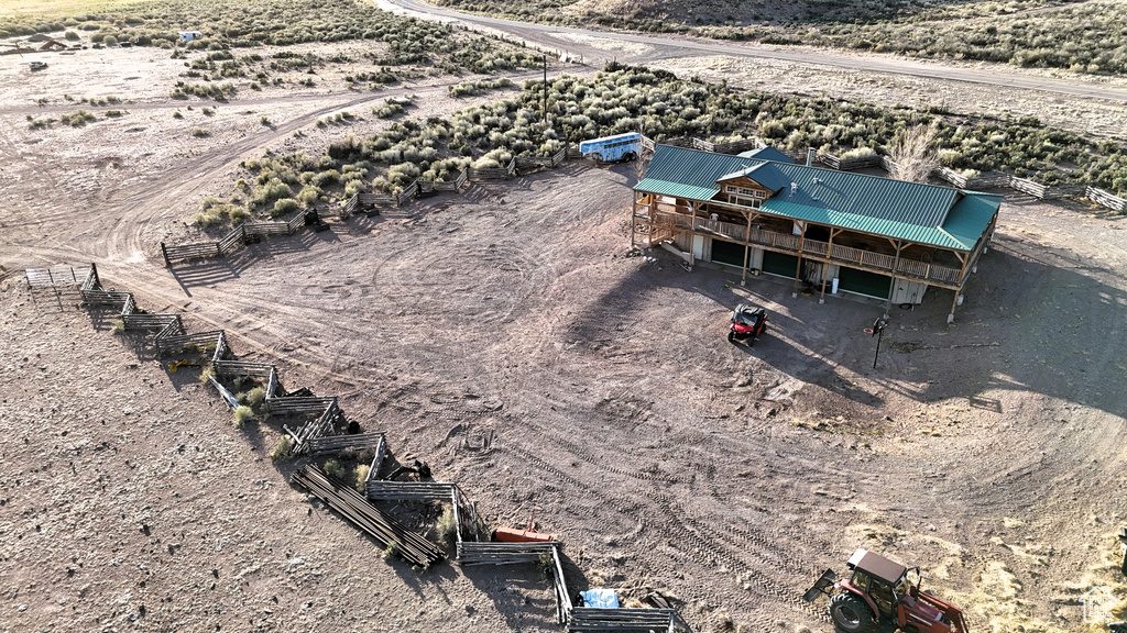 Aerial view of property and surrounding area
