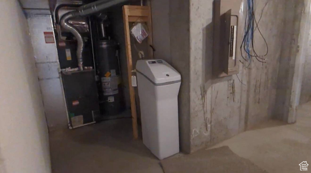 Utilities featuring gas water heater