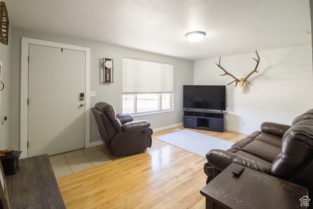 Photo 11 for MLS #2079305 at 322 S 800 West
