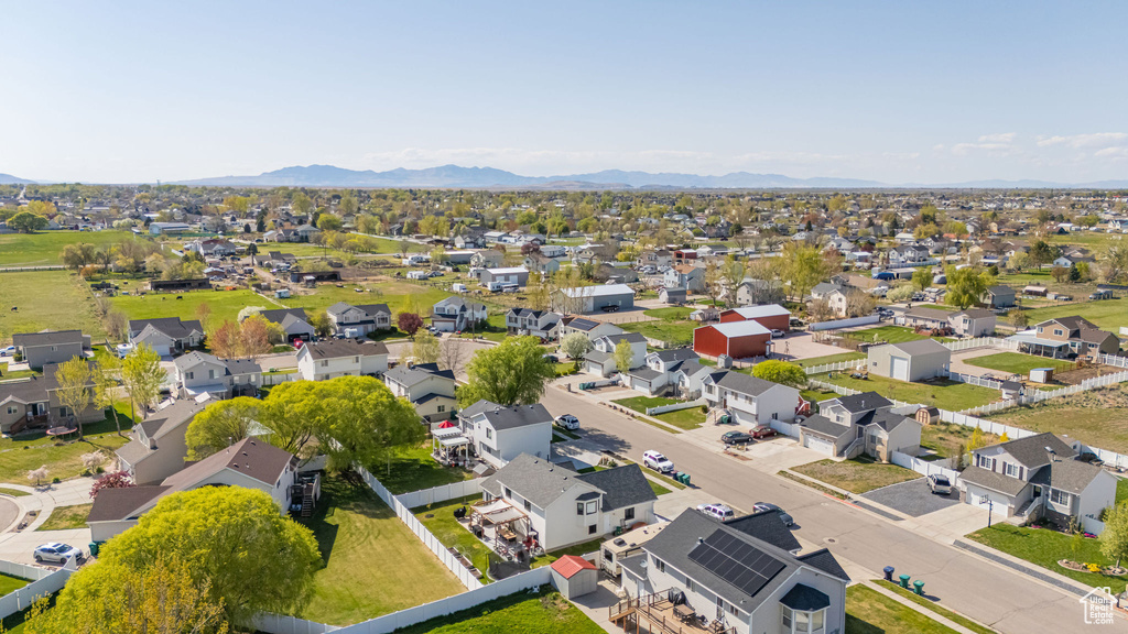 Drone / aerial view featuring a residential view and a mountain view