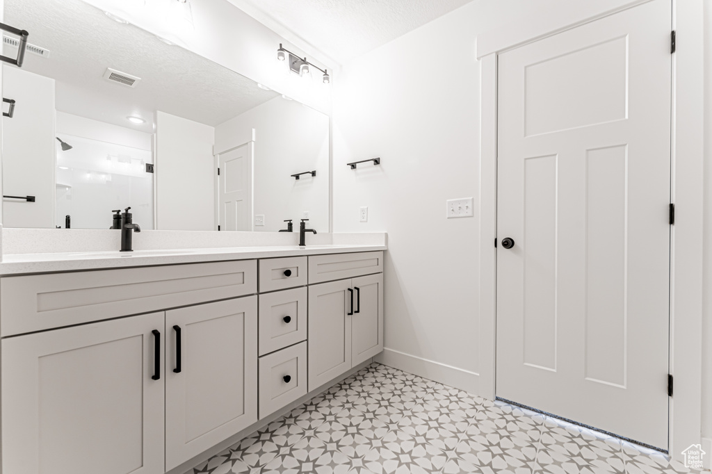 Photo 11 for MLS #2079538 at 2883 N Blue Dawn Ln #2304