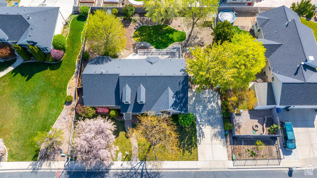 Aerial view with a residential view
