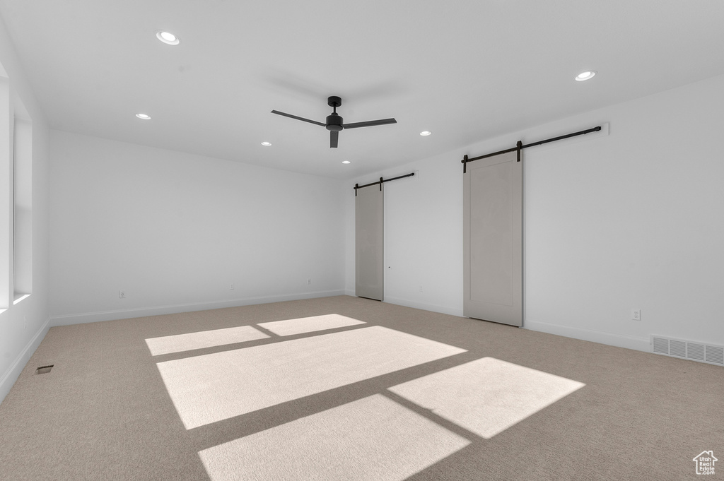 Photo 19 for MLS #2079590 at 34 S Preston St