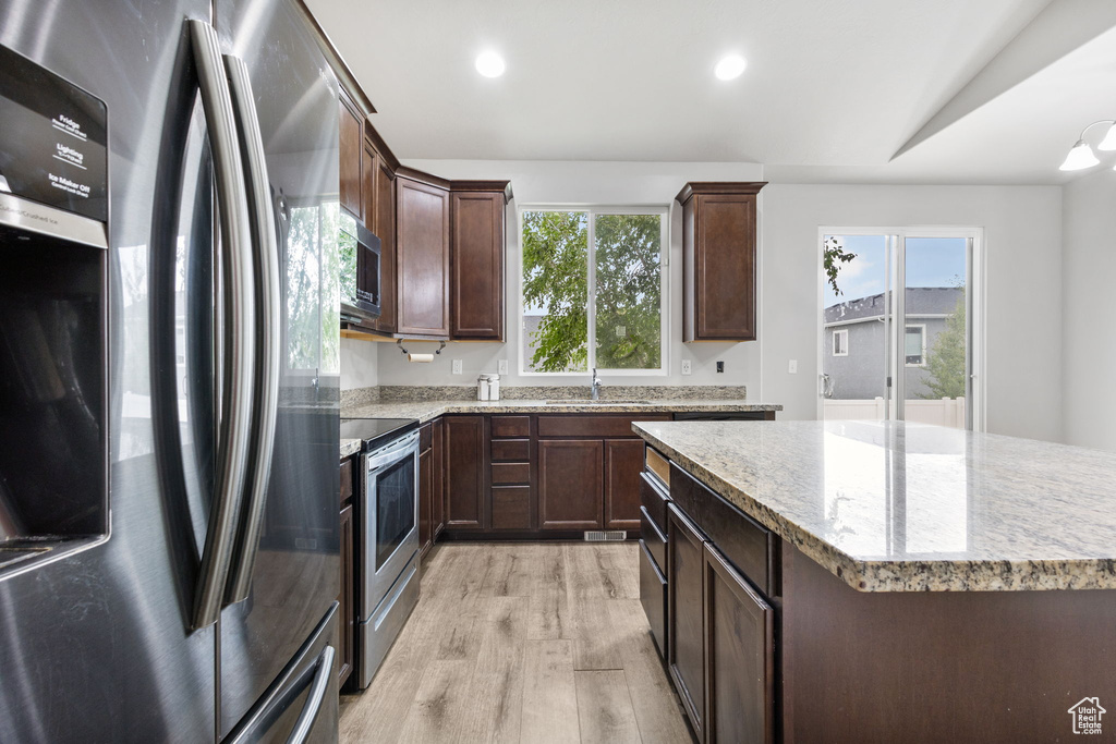 312 W SAPPHIRE DR Tooele, UT 84074