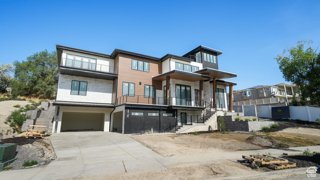 11606 S HALCOM DR South Jordan, UT 84095