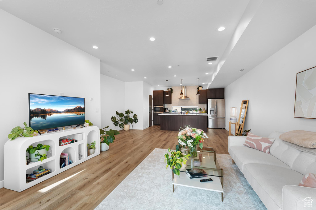 230 W 1300 S #4 Salt Lake City, UT 84115