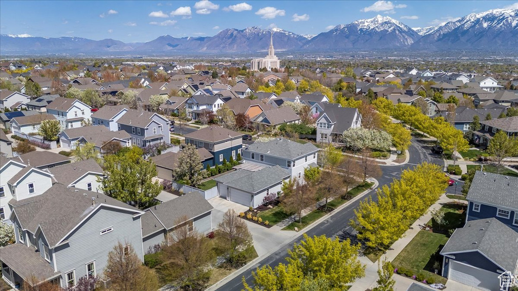 Aerial view featuring a residential view and a mountain view