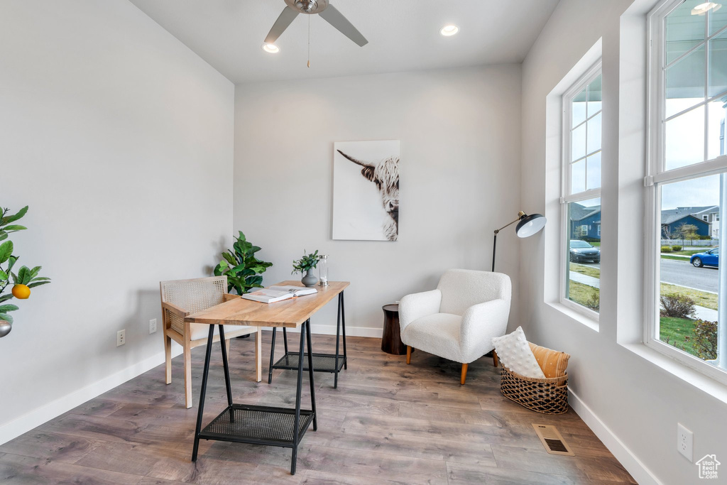 Home office with baseboards, visible vents, recessed lighting, a ceiling fan, and wood finished floors