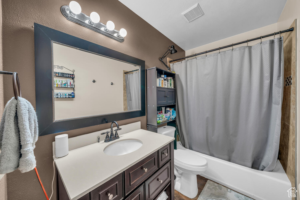 Photo 8 for MLS #2079876 at 316 S 2450 East #34