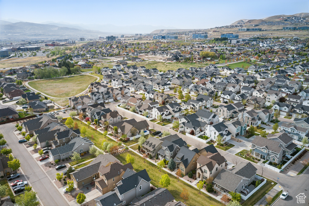 Bird's eye view featuring a mountain view