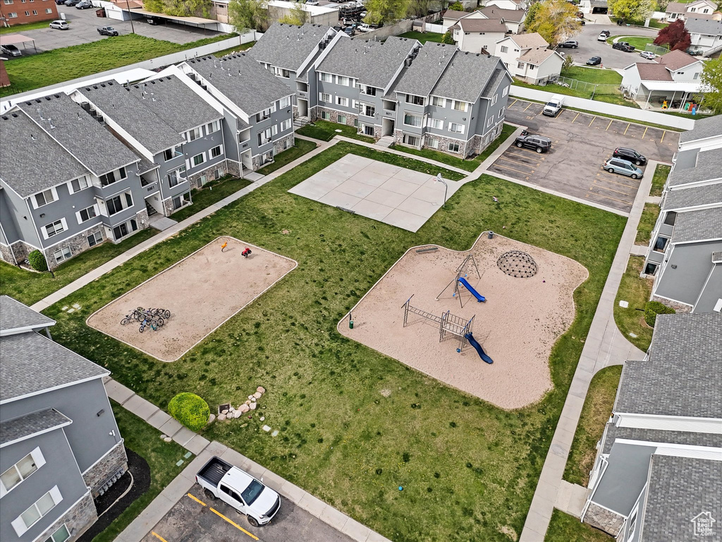 Drone / aerial view featuring a residential view
