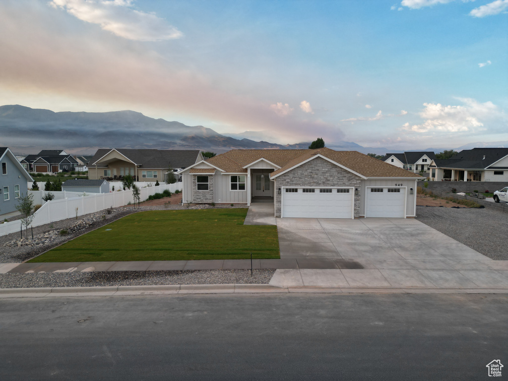 949 W TORREY PINES DR Richfield, UT 84701