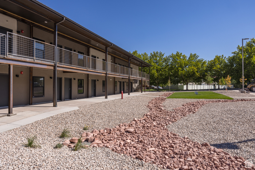 View of home's community