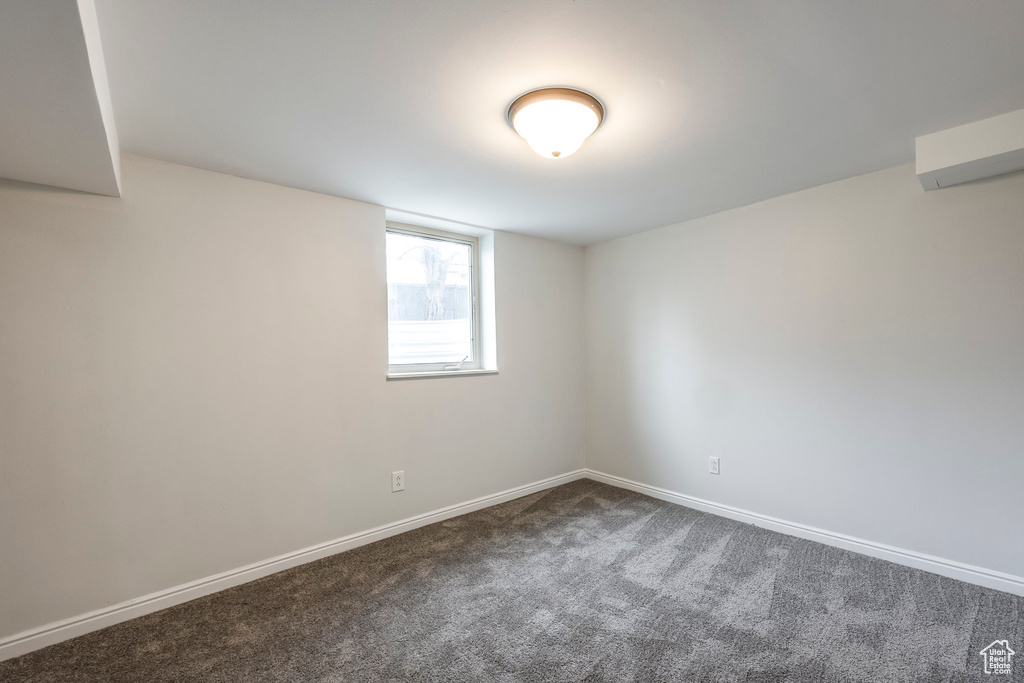 1425 W RIVERSIDE CIR Salt Lake City, UT 84116