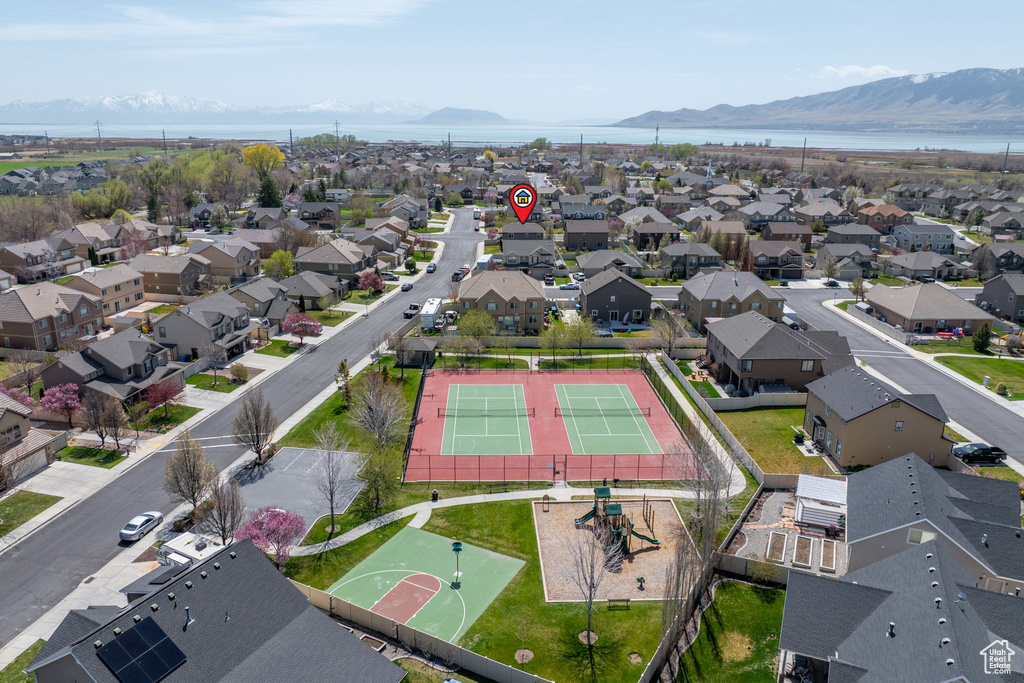 Aerial view featuring a mountain view and a residential view