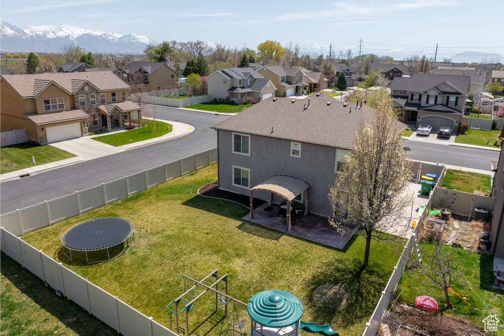 Bird\'s eye view featuring a residential view